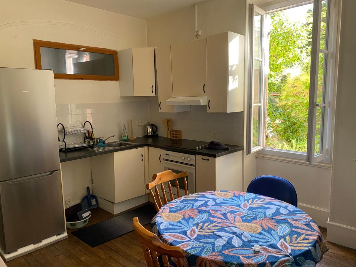 Appart Rez De Jardin Dijon Exterior foto